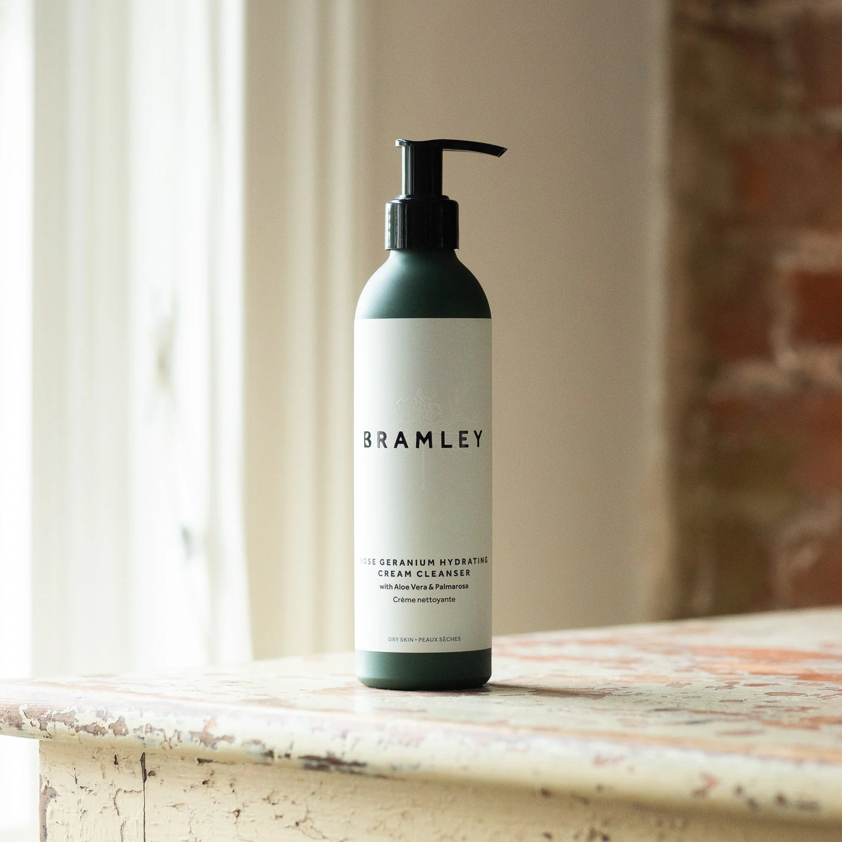 Bramley Rose Geranium Hydrating Cream Cleanser - Image 3