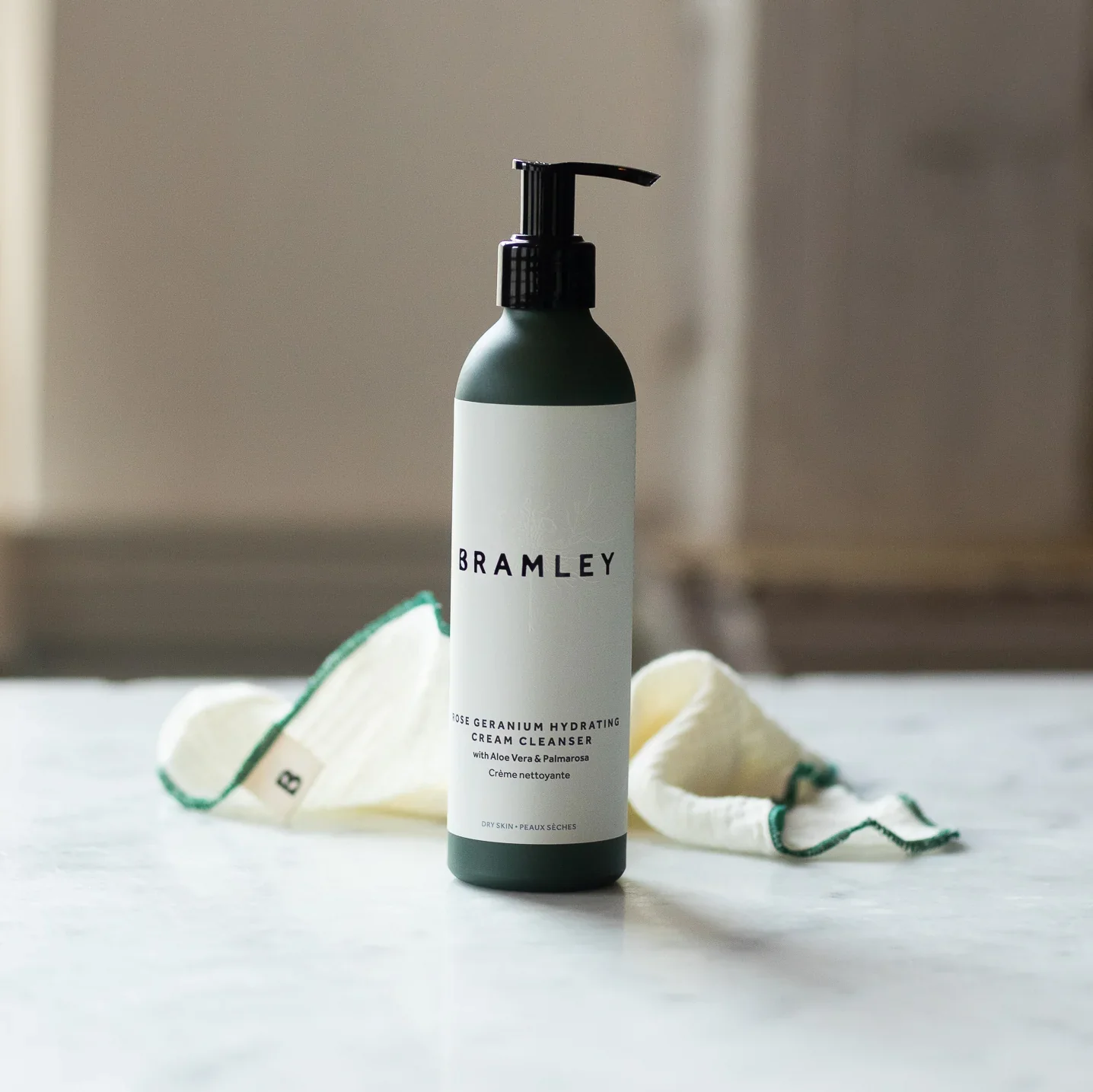 Bramley Rose Geranium Hydrating Cream Cleanser - Image 4