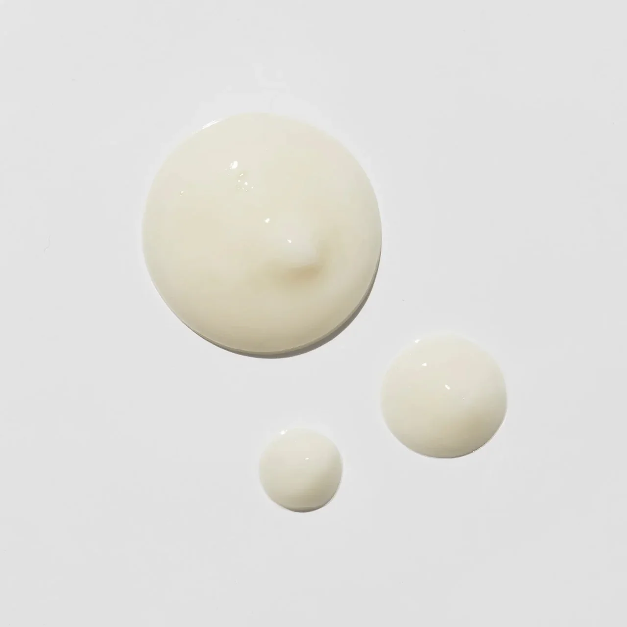 Monday Muse The Cleanser - Soft Milky Gel - Image 5