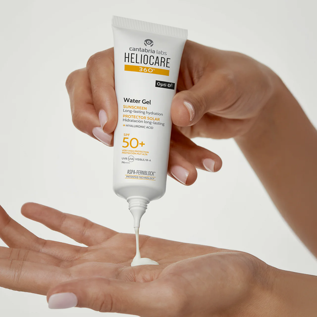 HELIOCARE Water Gel SPF50+ - Image 5